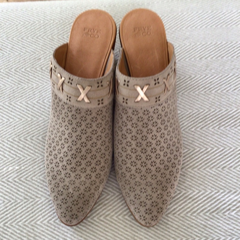 FRYE AND CO LEATHER CLOG/MULES SZ 9 like new western